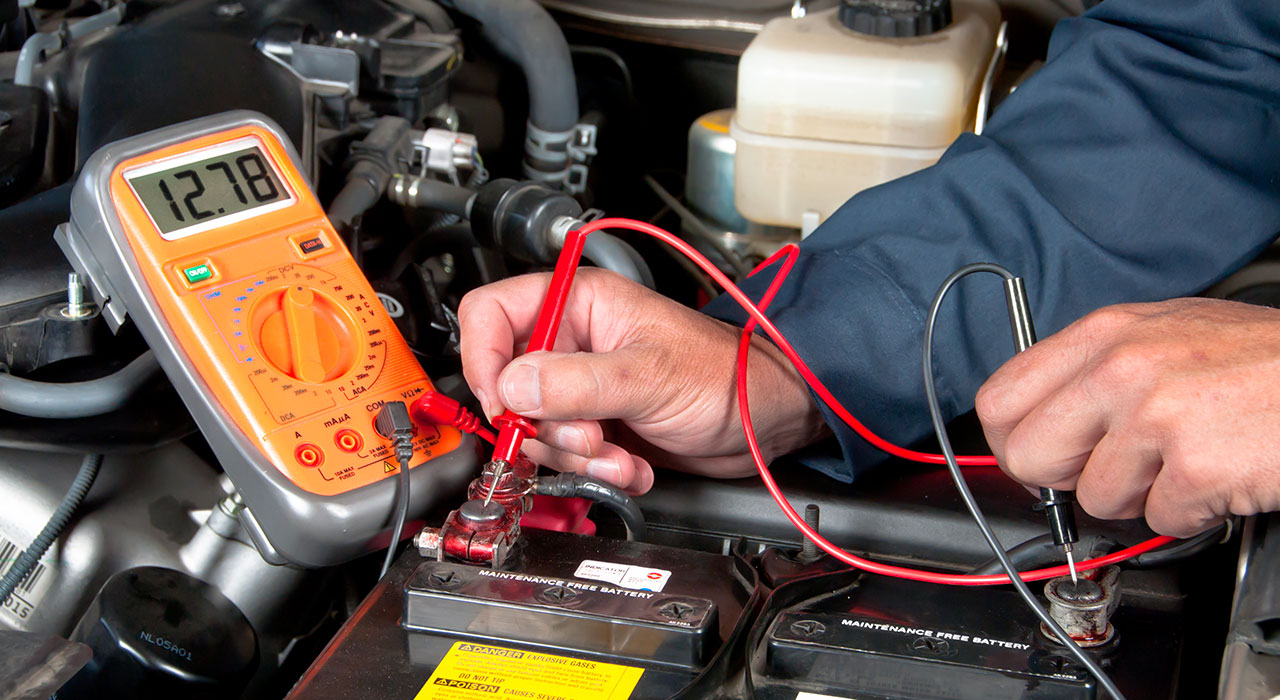 B&G autoriparazioni elettrauto riparazione o sostituzioni batterie auto a Vanzaghello e Magnano